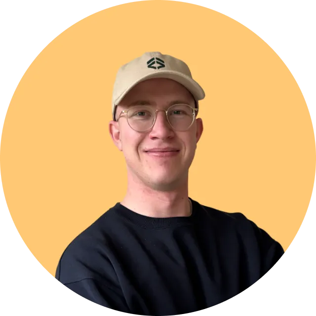 headshot-van-noah-senteur